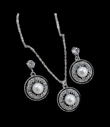 Round Pearl Set PND403