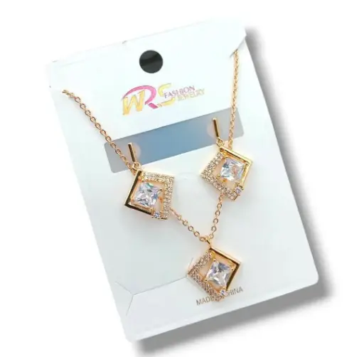 Gold Corner Pendent Set420